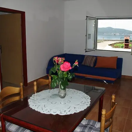 In - Zadar Riviera 8202 Sukošan