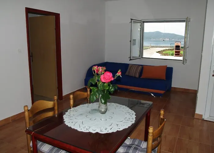 In - Zadar Riviera 8202 Sukošan